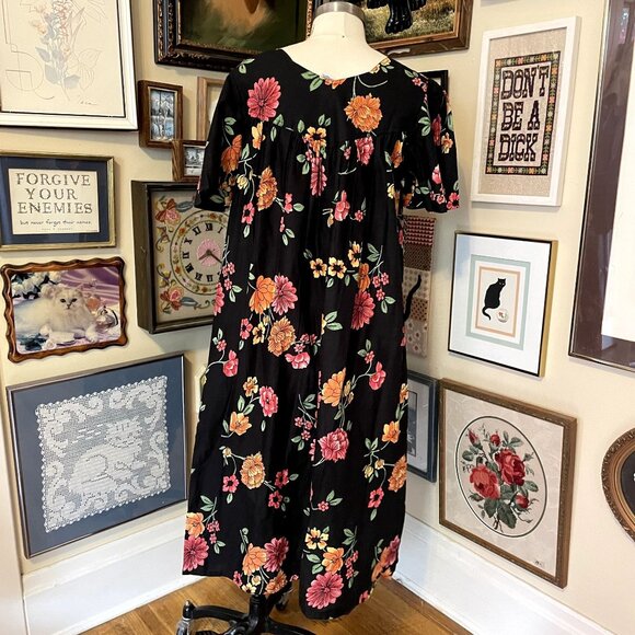 NWT Phases Black Pink Orange Floral 100% Indian Cotton Short Sleeve Midi Dress - Picture 3 of 7